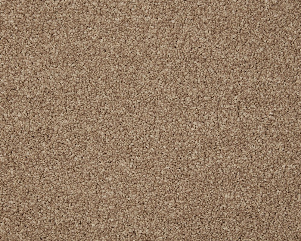 Inglewood Saxony carpet by Cormar Carpet Co, plush beige and cream textured carpet with a soft, luxurious appearance.